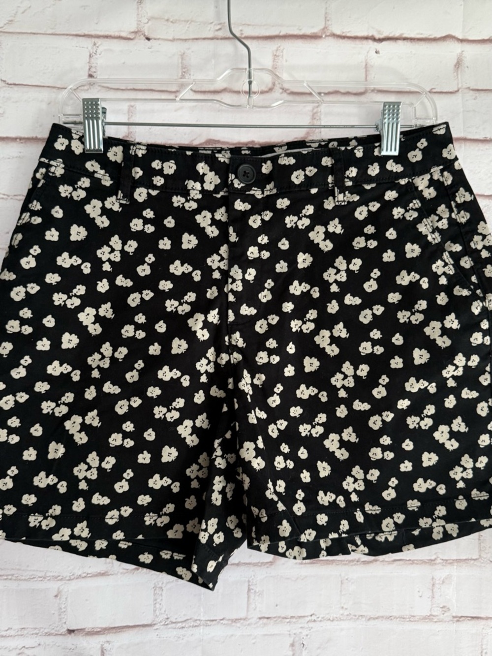 Amazon Essentials Black Shorts‎ with Cream Floral Print